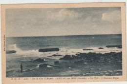 CPA - 33 - SOULAC Sur MER - Les Epis - L'ancienne Digue - Vers 1930 - Pas Courant - Soulac-sur-Mer