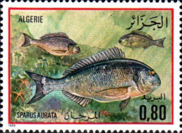 Algérie (Rep) Poste N** Yv: 832 Mi:874 Sparus Aurata - Argelia (1962-...)