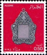 Algérie (Rep) Poste N** Yv: 776 Mi:816 Orfèvrerie 18-19.Siècle - Algérie (1962-...)