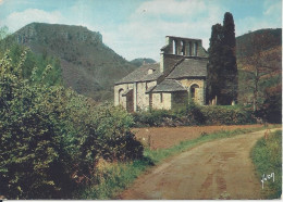 CPM  France Occitanie 12 Aveyron   L’Église Notre Dame Des Champs à Mostuéjouls  Les Gorges Du Tarn - Andere & Zonder Classificatie