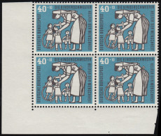 246 Kinderpflege 40+10 Pf Kinderschwester ** Eck-Vbl U.l. Zähnung 0-1 - Unused Stamps