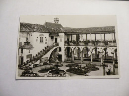 A549 .CPA. PORTUGAL. COIMBRA. Museu Machado. .beau Plan Animé. Non écrite - Coimbra