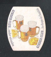 Bierviltje - Sous-bock - Bierdeckel : GINDER CLUB ... ONDER VRIENDEN   (B 852) - Beer Mats