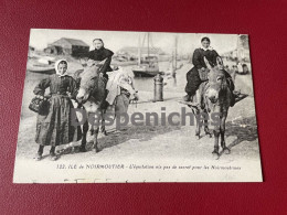 Ile De Noirmoutier - L'Equitation N'a Pas De Secret Pour Les Noirmoutrines - Trachten