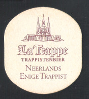 Bierviltje - Sous-bock - Bierdeckel  :  LA TRAPPE - TRAPPISTENBIER NEERLANDS ENIGE TRAPPIST   (B 874) - Beer Mats