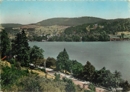 88 - GERARDMER - VUE SUR LE LAC ET LA VILLE - Gerardmer