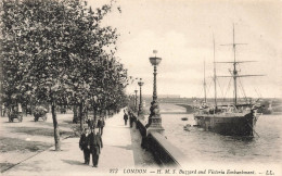 ROYAUME UNI - London - H.M.S Buzzard And Victoria Embankment - LL - Animé - Carte Postale Ancienne - Autres & Non Classés