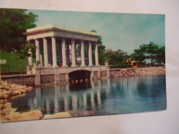 UNITED STATES   POSTCARDS  PLYMOUTH ROCK AND PORTICO - Andere & Zonder Classificatie