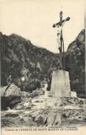 Calvaire De L'ABBAYE DE SAINT MARTIN DU CANIGOU  Animée RV - Other & Unclassified