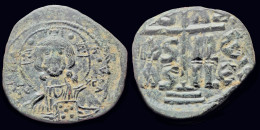 Anonymous AE Follis, Attributed To Romanus III - Bizantinas