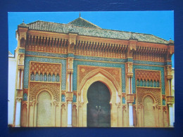 CPM CARTE POSTALE  - RABAT  ( MAROC  ) -  PORTE DES AMBASSADEURS AU PALAIS ROYAL - Rabat