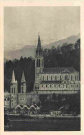 65 - Lourdes - Ville Connue Pour Son Pèlerinage Chrétien - CPA - Voir Scans Recto-Verso - Lourdes