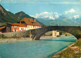  74 -  SALLANCHES - LE PONT SAINT MARTIN SUR L'ARVE ET LE MONT BLANC - Sallanches