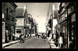 14 - LUC-SUR-MER - RUE DE LA MER - Luc Sur Mer