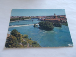 TOULOUSE ( 31 Haute Garonne )  PANORAMA SUR LA GARONNE  TOURS ET CLOCHER BELLE VUE COLORISER - Toulouse