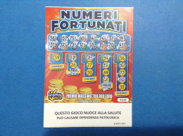 Lotteria Gratta E Vinci Numeri Fortunati Lotto 3049 Sigla UU Variante FSC Cartone A Sostegno Della Gestione Forestale - Billets De Loterie