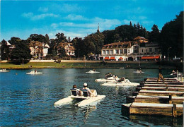 61 - Bagnoles De L'Orne - Le Lac Et Le Casino Des Thermes - Pédalos - CPM - Voir Scans Recto-Verso - Bagnoles De L'Orne