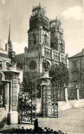 45 - Orléans - La Cathédrale Sainte Croix - Grille En Fer Forgé - Carte Neuve - CPM - Voir Scans Recto-Verso - Orleans