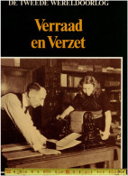 013 BOEK - DE TWEEDE WEERELDOORLOG - VERRAAD EN VERZET - 144  BLZ. HARDCOVER - ALS NIEUW - Oorlog 1939-45