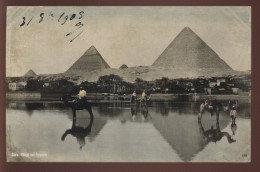 EGYPTE - LE CAIRE - VILLAGE AND PYRAMIDS - Caïro