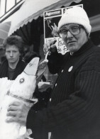 Spike Milligan London Harrods Store Animal Bird Protest TV Press Photo - Artistes