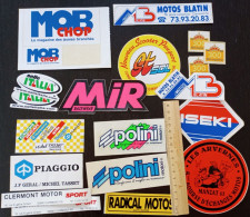 Lot 19 Autocollant Motos Et Mobylettes N°2 - Stickers