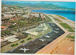 LD61 : Alpes Maritimes : NICE : Aéroport - Avion - Aeronáutica - Aeropuerto