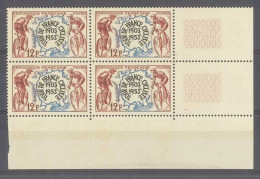 Yvert 955 - Tour De France Cycliste 1903-1953 - Bloc De 4 Timbres Neufs Sans Traces De Charnières - Bord De Feuille - Unused Stamps