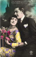 COUPLES, LOVERS, FLOWERS, ELEGANT MAN AND WOMAN, FRANCE, POSTCARD - Parejas