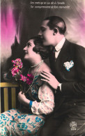 COUPLES, LOVERS, FLOWERS, ELEGANT MAN AND WOMAN, FRANCE, POSTCARD - Parejas