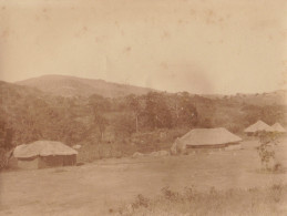 Photo Afrique Congo Forge Et Infirmerie Au Camp D'aleza Ituri -- Prospection D'or - Légendée Au Dos - Africa