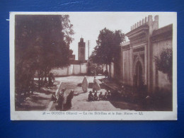 CPSM CARTE POSTALE  - OUDJDA  ( MAROC  ) -  LA RUE SIDI ZIAN ET LE BAIN MAURE - Autres & Non Classés