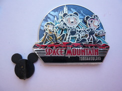 BIG Pin S DISNEY SPACE MOUNTAIN DOUBLE MOULE 4,5 X 3,5 Cm NEUF - Disney