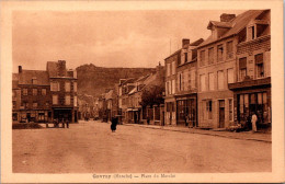 S16619 Cpa 50 Gavray - Place Du Marché - Autres & Non Classés