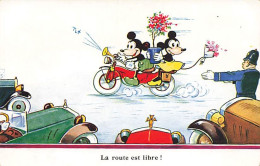 N°25158 - Illustrateur - John Wills - La Route Est Libre - Mickey Et Minnie Mouse Sur Une Moto - Wills, John