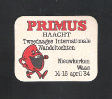 Bierviltje - Sous-bock - Bierdeckel  PRIMUS - HAACHT - TWEEDAAGSE INTERNAT. WANDELTOCHTEN NIEUWKERKEN WAAS 1984 (B 970) - Beer Mats