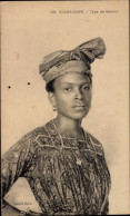 CPA Guadeloupe, Junge Frau, Portrait - Trachten