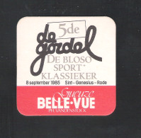 Bierviltje - Sous-bock - Bierdeckel  BELLE-VUE - GUEUZE -VANDENSTOCK-DE 5e GORDEL 1985 - ST. GENESIUS RODE  (B 1024) - Bierdeckel