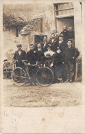 72-LA-SUZE- CARTE-PHOTO- UNE FAMILLE - La Suze Sur Sarthe