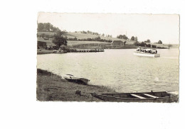 Cpm - [19] Corrèze > NEUVIC D'USSEL - La Plage - Bateau -- G. Bacuet - Autres & Non Classés