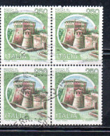 REPUBBLICA ITALY REPUBLIC 1980 CASTELLI D'ITALIA CASTLES CASTELLO ROCCA DI MONDAVIO QUARTINA BLOCK LIRE 250 USATO USED - 1971-80: Oblitérés