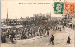 60 CREIL - La Place Carnot Un Jour De Marché - Creil