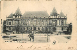 59 - Roubaix - Ecole Des Beaux Arts - Animée - Précurseur - CPA - Voir Scans Recto-Verso - Roubaix