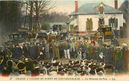 77 - Fontainebleau - Chasse à Courre En Foret De Fontainebleau - Les Honneurs Du Pied - Animée - Chiens - Colorisée - Au - Fontainebleau