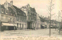 58 - Cosne Cours Sur Loire - Boulevard De La République - Animée - Précurseur - CPA - Oblitération De 1904 - Voir Scans  - Cosne Cours Sur Loire