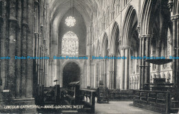 R147406 Lincoln Cathedral. Nave Looking West. Queen - Monde