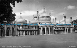 R147416 The Royal Pavilion. Brighton. Valentine. Silveresque. RP - Monde