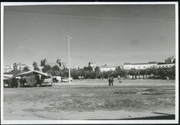 2 PHOTOS SET ESTREMOZ ALENTEJO 1966 REAL ORIGINAL AMATEUR PHOTO FOTO PORTUGAL CF - Anonyme Personen