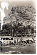 Postal De Alicante. Playa Y Monte Benacantil. - Alicante