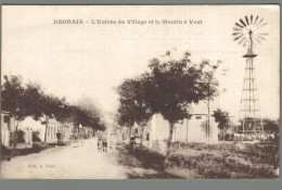 CPA - Algérie - Reghaia - L'Entrée Du Village Et Le Moulin à Vent - Non Classés